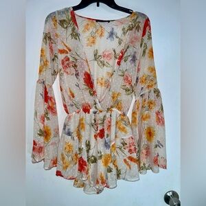 Gypsy Rose Size Small Floral Romper
